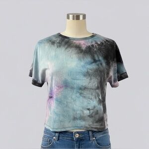 SHEIN Tie-Dye Crop Top in Blue and Black